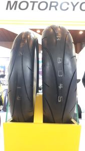 Ban DUNLOP Sportmax Q-Lite 120/70-17 Rim 17 TAPAK LEBAR 49 Ban Motor Balap Sport Touring dan Harian
