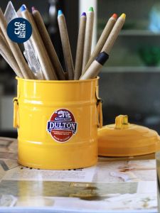 ถังขยะตั้งโต๊ะโลหะสีสันสดใสขนาดเล็กถังเก็บ DULTON สไตล์เรโทร ที่เก็บข้าวโรงนาที่ใส่ปากกา 380 มล การจัดระเบียบบ้าน