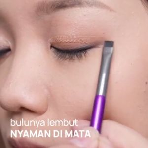 Kuas Makeup untuk Mata & Wajah: Pemilihan & Penggunaan
