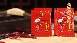 💯四川六婆 香辣辣椒面/香辣孜然 辣椒蘸碟 烧烤辣椒蘸碟 Sichuan Chilli Flakes Chinese Paprika Chinese BBQ Chilli Powder/ Spicy Cumin Seasoning Powder