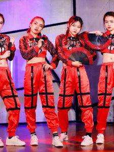 Red Festive Face Painting Performance Costume Loose Hip Hop Street Dance Outfit for Men And Women Jazz Dance Group Performance