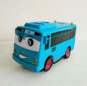 Mainan The Little Bus Dancing Music Wagging Car