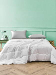 Washable Breathable Dehumidifying Be Core Summer Quilt