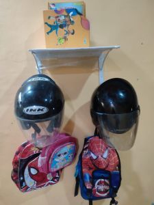 Gantungan helm Rak helm/baju/tas/rak dinding minimalis