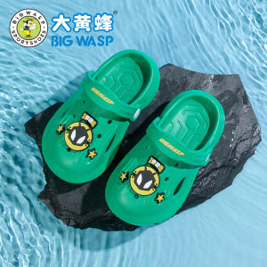 Breathable Anti-Slip Childrens Sandals Hollow out Design Beach Shoes Fashionable Durable Synthetic Leather Flat Heel EVA Sole