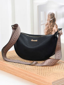 Stylish Fashionable Trendy Ladies Half Shoulder Dumpling Bag Crossbody Bag Soft PU Leather British Style Zipper Closure Small Size
