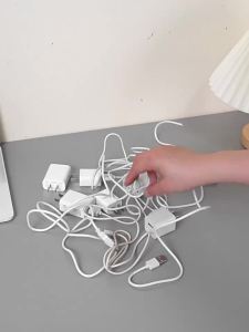 Data Cable Organizer Box With Lid Portable Charge Cable Management USB Cord Sorter Desk Electronic Accessorie Organizer for Home