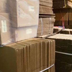 [Combo 100 hộp giấy carton] Hộp carton giấy thùng đóng hàng hộng đựng phụ kiện sản phẩm quần áo kích thước 20x15x15 cm giao hàng nhanh hỏa tốc tp. HCM - alobox