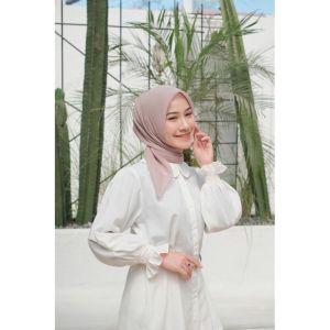 Hijab segi empat Paris Plain Japan