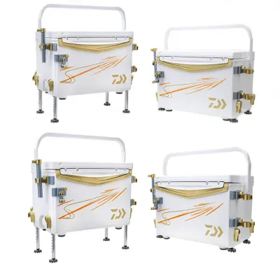 Daiwa | Foldable Fishing Box with Adjustable Feet 26L
