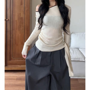 YUEZHONGWEI | Irregular Color Block One-Shoulder Knit Top