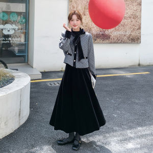 Luxurious Polka Dot Velvet Blazer And Midi Skirt Set Womens Fashion Autumn Collection Two-Piece Suit round Neck Button up Loose Fit