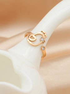 Rose Gold Titanium Steel Chicken Year Ring for Women Korean Style Fashionable Jewelry Non-Fading Index Finger Ring
