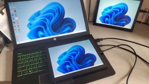 9.7inch 2048X1536 2K TOUCH Portable Monitor LED Display VGA HDMI MINI HDMI