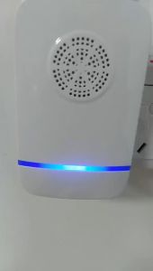 Home Smart Electric Ultrasonic Pest Repeller US Plug 110V 220V Energy Saver Rodent Insect Repellent RC8201 White