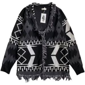 เสื้อคาร์ดิแกนถักแบบมีฮู้ดหลวมๆ สไตล์ญี่ปุ่นสำหรับผู้ชาย คอวี แขนยาว ทรงหลวม ปกโปโล แฟชั่นฤดูใบไม้ร่วง