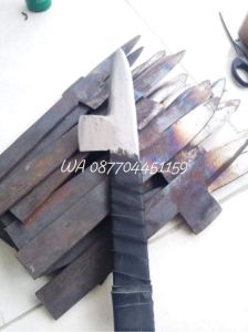 Pisau cokel batok kelapa asli madura