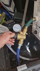 【Malaysia Shipped in 24 hours】 Water Pressure Regulator Valve For RV Brass Garden Hose Pressure Regulator With Gauge Travel Trailer RV Accessories