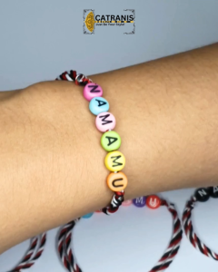CATRANIS Gelang Tridatu Asli Khas Bali Costum Nama Dengan Pilihan Manik Huruf Premium Murah