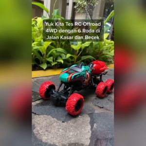 [KST] Mobil RC Mainan Climbing Car 4WD Lampu Asap Rechargeable Anak Laki Laki Kado Ulang Tahun