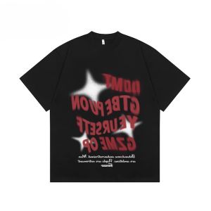 เสื้อยืดแขนสั้นสไตล์ย้อนยุคสไตล์อเมริกันสำหรับผู้ชาย ทรงหลวม ทรงหลวม สไตล์ฮิปฮอป เสื้อยืดแขนสั้นแบบยูนิเซ็กซ์สำหรับฤดูร้อน