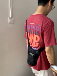 ยุทธวิธีกลางแจ้งที่มองไม่เห็นกระเป๋าสะพาย กระเป๋าสะพายน้ำหนักเบา กระเป๋าสตางค์ป้องกันการโจรกรรม กระเป๋าสะพาย Velcro สำหรับผู้ชาย