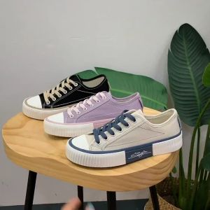Sepatu Sneakers Wanita Signature Casual Sport Shoes Sekolah Kuliah Hitam Cream