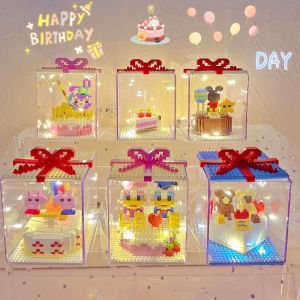 Scten บล็อกตัวต่อเค้กวันเกิด น่ารัก ตัวต่อ DIY บล็อกของเล่น ส่งสาว ของขวัญวันเกิด พร้อมไฟ คุณภาพสูงสุด