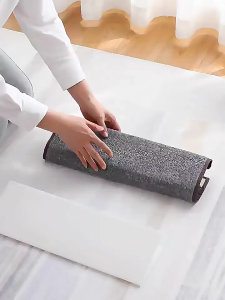 กล่องเก็บชุดชั้นใน กล่องใส่ถุงเท้า มีตีนตุ๊กแกยึดบริเวณที่เปิด-ปิด  มีช่องแบ่ง พับได้ กล่องเก็บชุดชั้นในผ้าฝ้ายและผ้าลินิน มีแผ่นฟิวเจอร์บอร์ด ช่วยดันทรงกล่องให้แข็งแรง