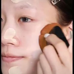 👑ES 222(Large Size) No.55 Magic Foundation Brush Flawless Blend Makeup Brush Petals Flat Head with Box魔术无痕粉底刷不吃粉底液散粉遮瑕软毛