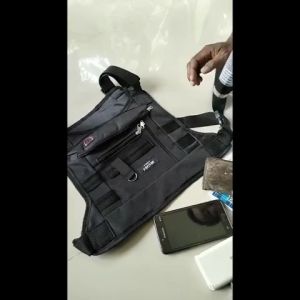 Tas Dada/ Slempang Pria