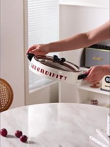 Creative Bow Shaped Partitioned Cover Snack Tray