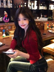 Áo Len Dệt Kim Màu Đỏ Ôm Vừa Vặn Thời Trang Cổ Điển Thanh Lịch Cho Nữ Mùa Thu 2026 Áo Khoác Ngoài Thường Ngày