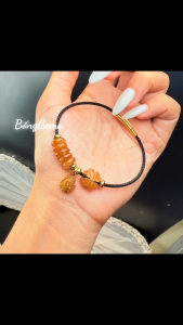 vòng tay nữ cỏ 4 lá thạch anh tóc vàng tự nhiên vip mix đồng diếu và charm hồ ly thạch anh tóc vàng vip bọc vàng tây. vòng tay đá phong thủy hợp mệnh thổ mệnh kim trang sức thiết kế đủ hóa đơn thẻ bảo hành