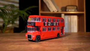 745PCS British Retro Double Decker Bus Building Blocks City Tour Bus Model Bricks Desktop Decoration Puzzle Toys Holiday Gifts