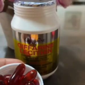 ส่งฟรี  เลซิติน กิฟฟารีน Lecithin Giffarine เลซิติน ผสมแคโรทีนอยด์ และวิตามินอี ผสมแคโรทีนอยด์ จากธรรมชาติถึง 4 ชนิด  และวิตามินอี เหมาะสำหรับคนรักตับ