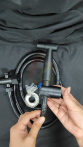 SUS304 Stainless Bidet Handheld Spray Wall Mounted with Angle Valve Black Complete Set Toilet SUS 304 Bathroom Sprayer Flushing Kitchen Sprayer