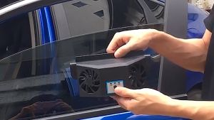 Air Circulation Fan 3 Heads Portable Deodorization Ventilator Solar Charging Auto Ventilation Fan Multi-angle Adjustable for Vehicle Truck SUV