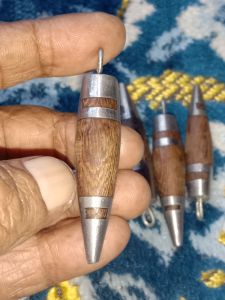 Bandul kalung Cemeti mini kayu Johar