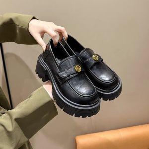 Womens Thick Heel Loafers Spring Autumn 2025 New Style Tea Rose Embossed Leather Fashion Single Shoes British Style Small Leather Shoes