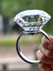 Retro Style HD CEJL Brand Large Crystal Diamond Ring for Proposing or Birthday Gift for Couples In Stock Artificial Crystal Accessory