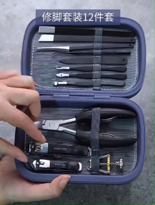 ชุดกรรไกรตัดเล็บ 12 ชิ้น กรรไกรตัดเล็บเล็บเท้า มีดเล็บเท้า กรรไกรตัดเล็บในครัวเรือน