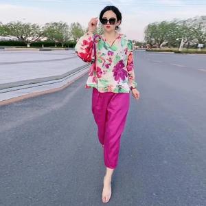 Summer New plus Size Womens Set Loose Slimming Print Top Nine-Piece Pants Two-Piece Set Fashionable Polyester Blend Fabric