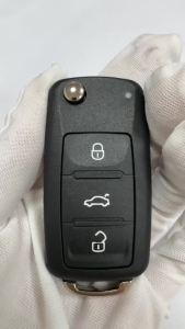 YOCASTY Original Remote Flip Key Shell Case For VW Touran Jetta Tiguan Transporter Caddy PASSAT GOLF POLO 5K0837202AD