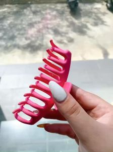 Hokkaido - Kẹp tóc càng cua màu hồng đậm size 11cm phong cách Hàn Quốc hottrend