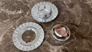 Logo chụp mâm ốp lazang bánh xe ô tô Maybach A155 đường kính đĩa ngoài 155mm
