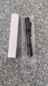 Đèn Pin UV 395nm Cầm Tay Đèn Tia Cực Tím Tích Hợp Kẹp Bút Đèn LED Ánh Sáng Tím Phát Hiện Nước Tiểu Thú Cưng & Bọ Cạp Thân Nhôm Màu Đen Chống Nước