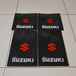 Karpet lumpur Roda Suzuki