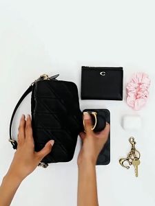 กระเป๋าสะพายสำหรับผู้หญิง Original Square Tabby แฟชั่นอเนกประสงค์ความจุสูงคนพิการใต้วงแขนไหล่ - ร่างกายผูกกระเป๋าถือกระเป๋าสี่เหลี่ยมขนาดเล็ก CW629 ขนาด: 21 * 16 * 7 ซม