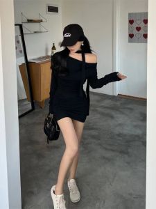 Sweet And Spicy Slim Fit One Shoulder Long Sleeve Dress with Ruffle Mini Skirt for Small Figures Autumn Season Cotton Material